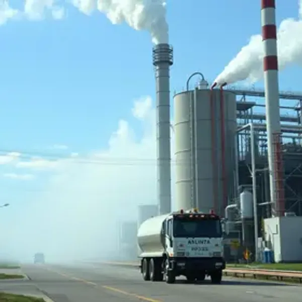 Vazamento de amônia em fábrica de AL faz 5 passarem mal