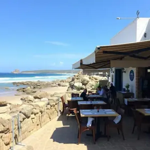 Restaurantes em Rota dos Milagres: lugares para comer bem e dicas locais