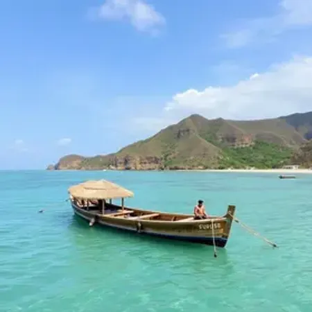 Passeio de jangada em Costa dos Corais: guia prático para planejar sua viagem