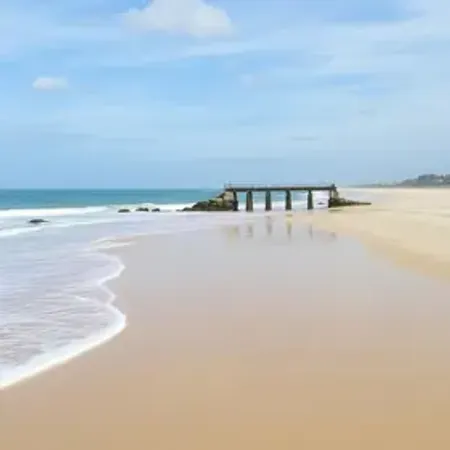 Estrutura da Praia de Carro Quebrado: estrutura, maré, acesso e dicas de visita