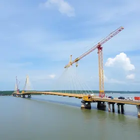 DNIT inicia lançamento de vigas para obras de viaduto em Alagoas
