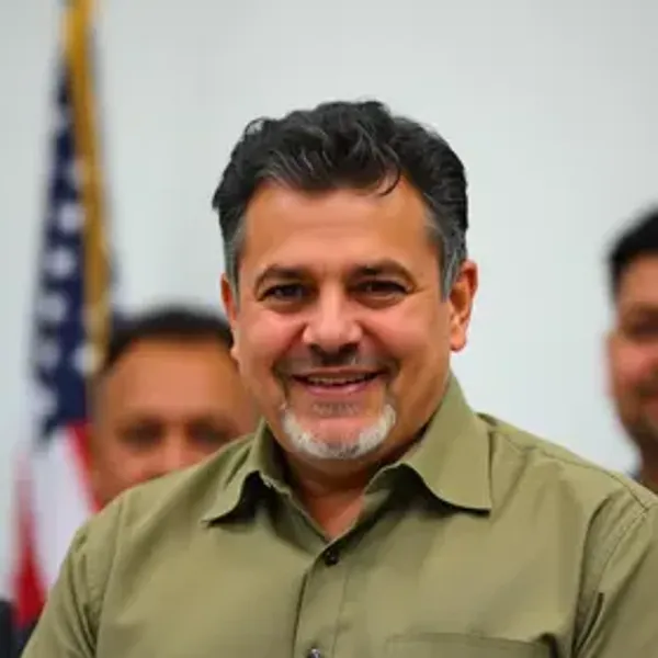 FALPE pesquisas mostra senador Renan Calheiros na liderança para o Senado em Alagoas